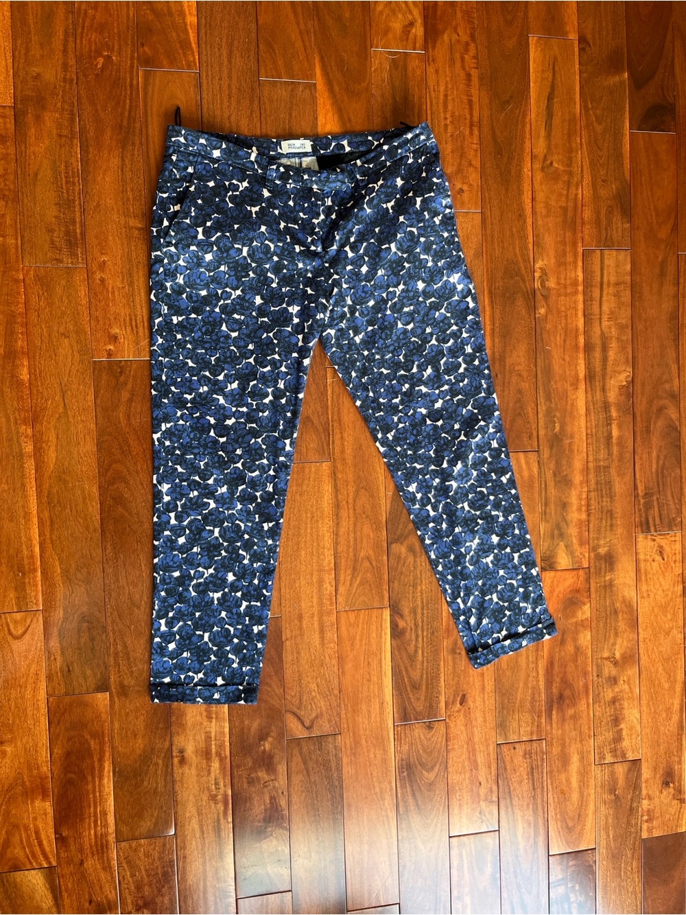 Women's Navy Floral Ankle Pants